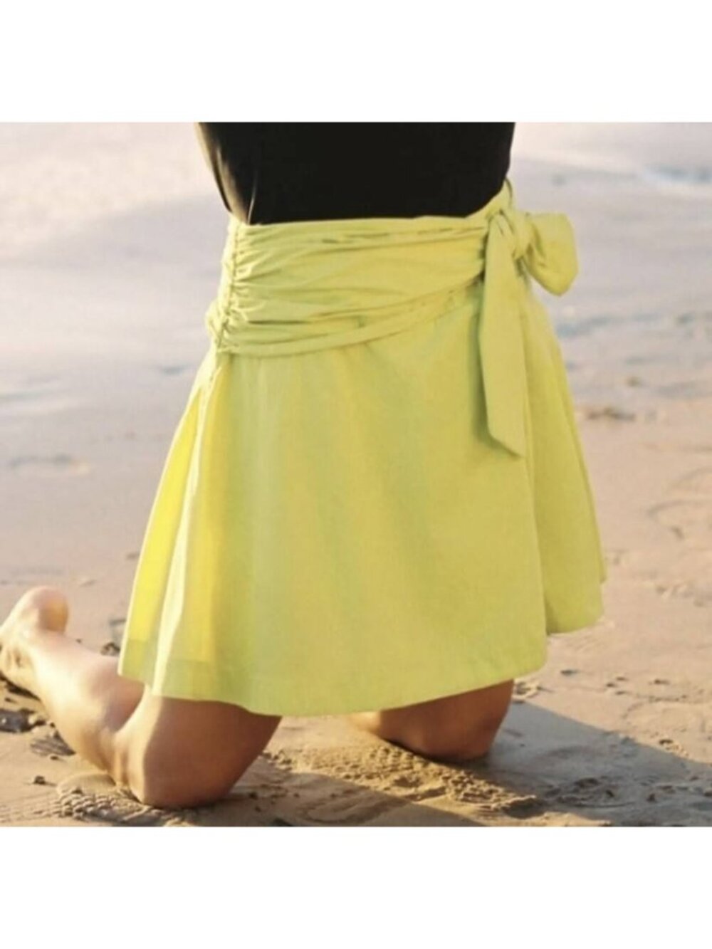 NWT ANTHROPOLOGIE MAEVE Lime Bow Mini Skirt Size Small
